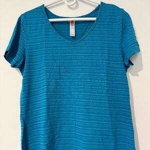 Lucy Size Large Turquoise Short Sleeve Shirt